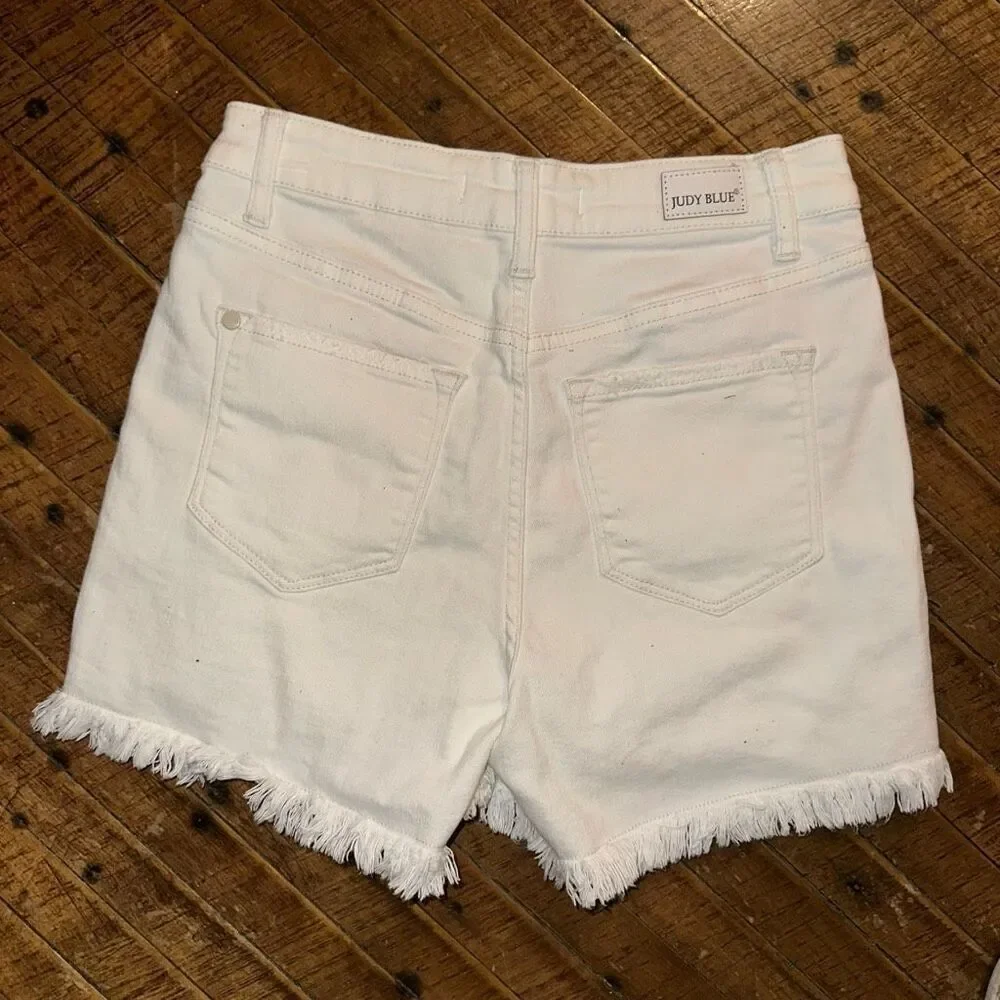 Judy Blue distressed white cutoff overlap raw hem S shorts